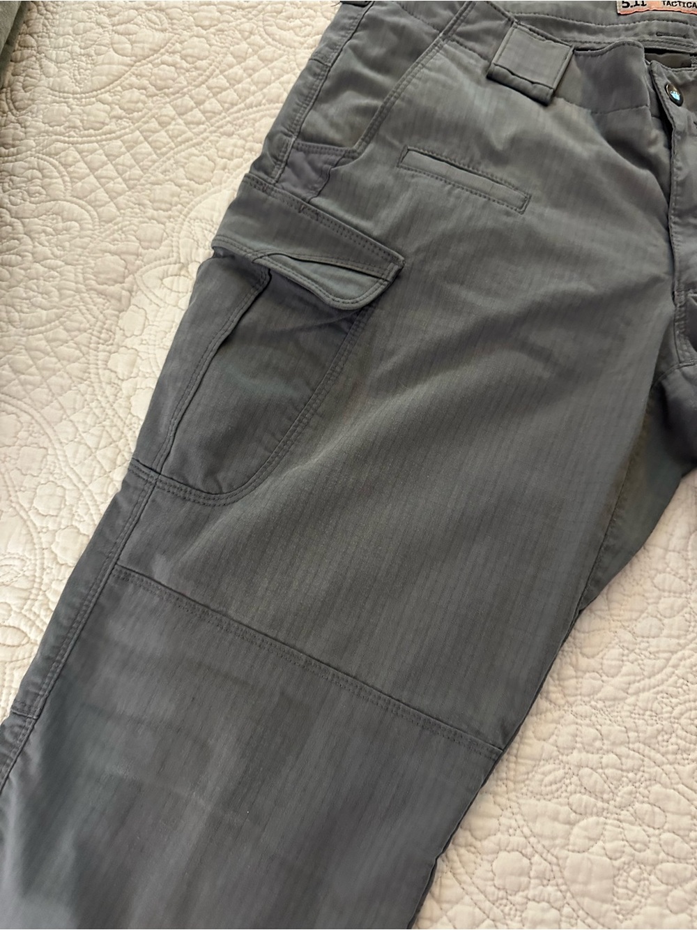 5.11 Tactical Gray/Green Cargo Pants Ripstop Utility, Hiking Workwear Women's 16 - Picture 5 of 14